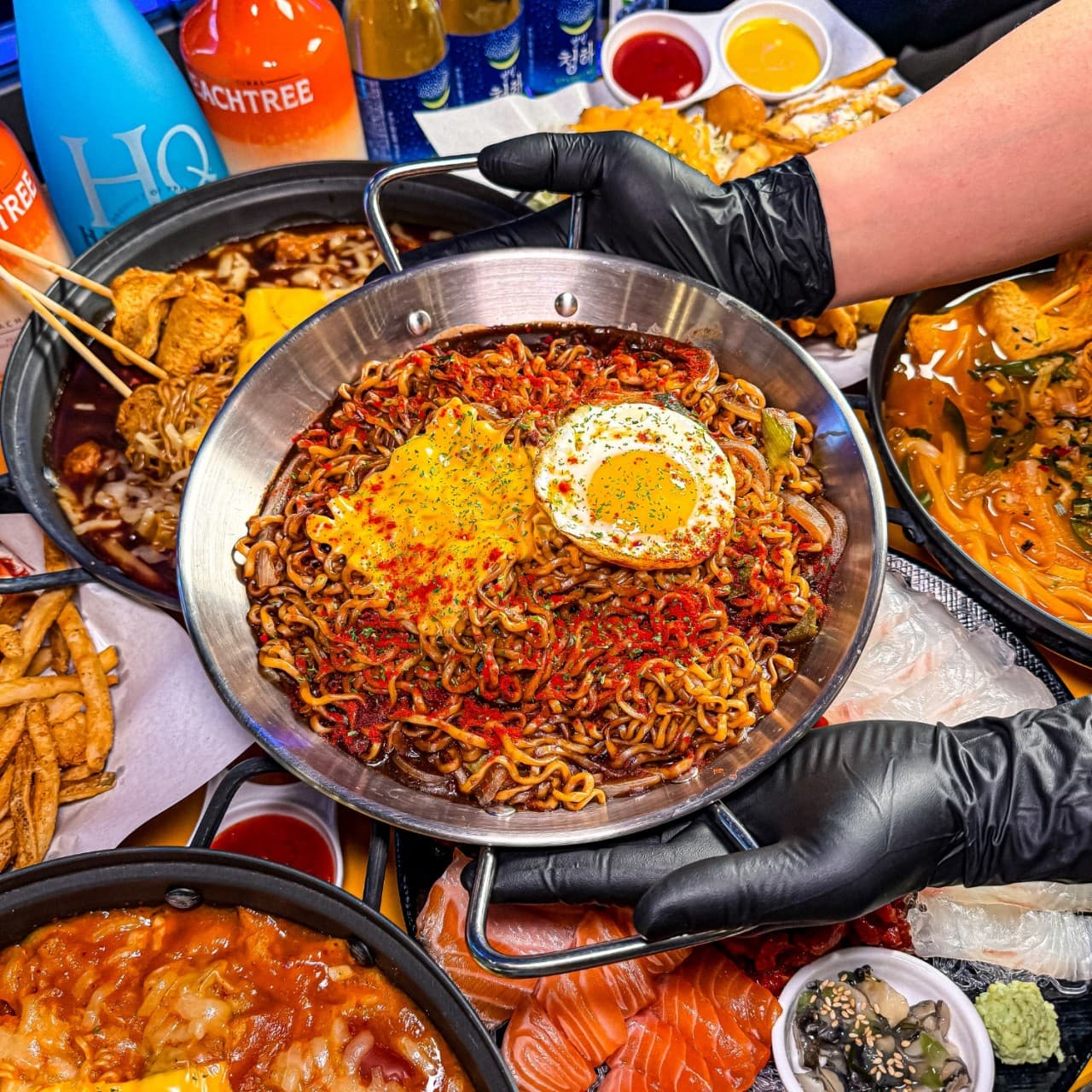이태원 티키타카감성포차 · TikiTaKa