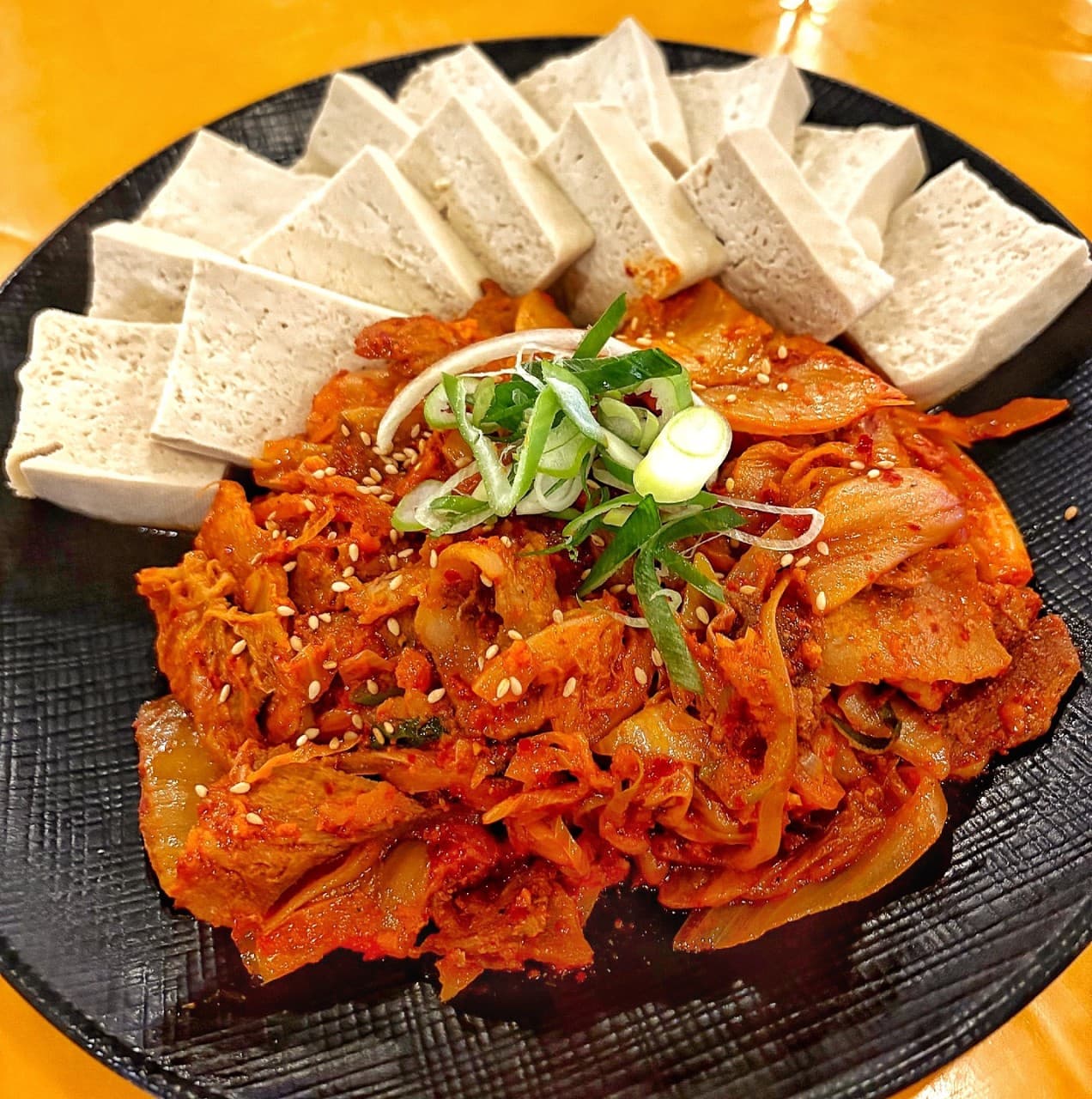 이태원 티키타카감성포차 · TikiTaKa
